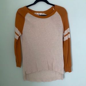 Hippie rose size M sweater
